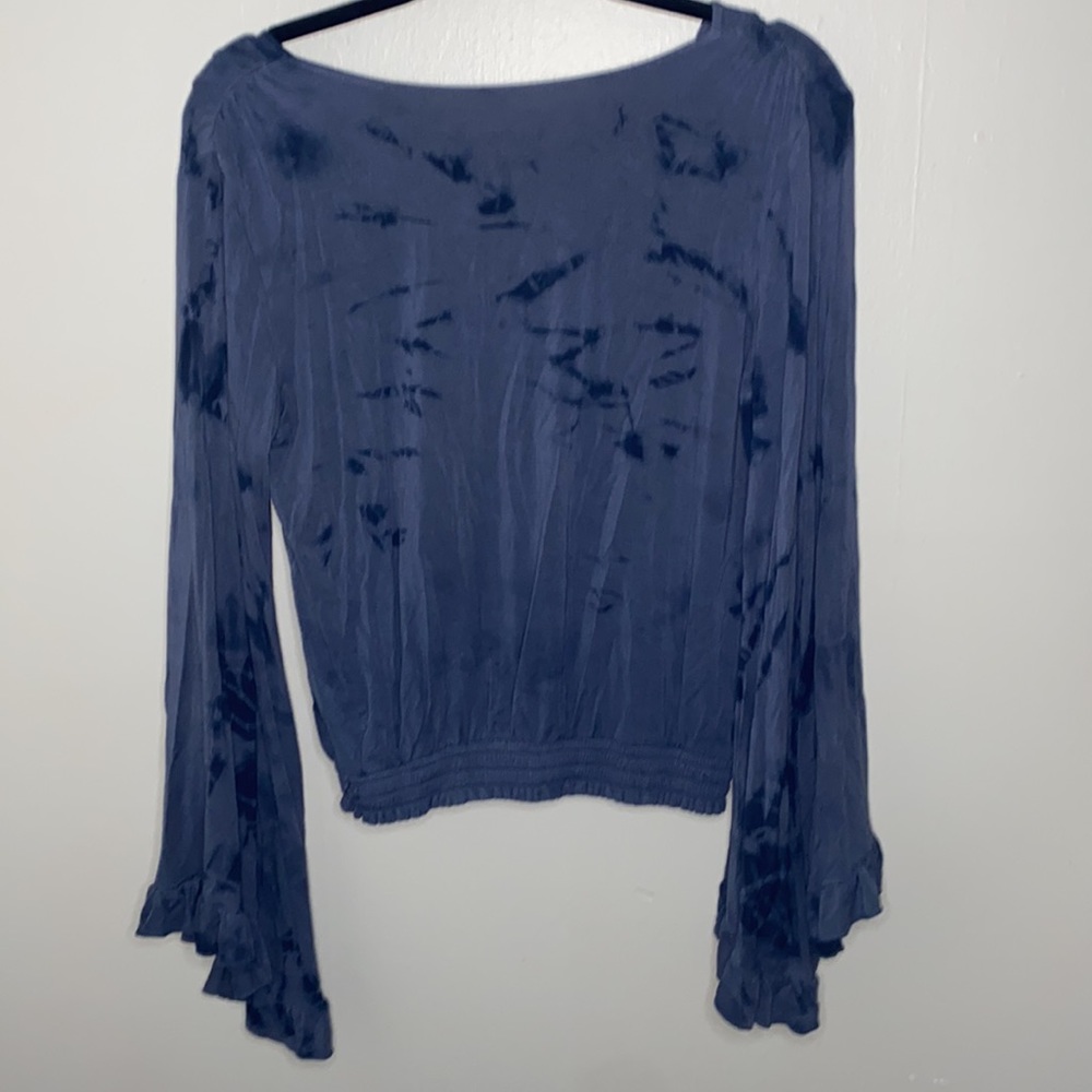 ✨American Eagle long sleeved flowy top! - Picture 7 of 7